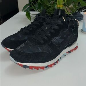 Karl Lagerfeld Black camouflage Sneakers with Red and Blue Soles
